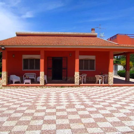 Trinacria House - Century