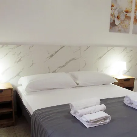 Trinacria House - Century * Chiaramonte Gulfi